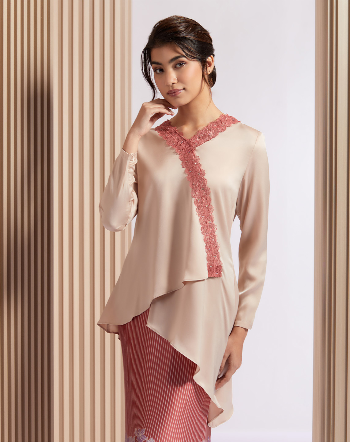 JULEANA BAJU KURUNG